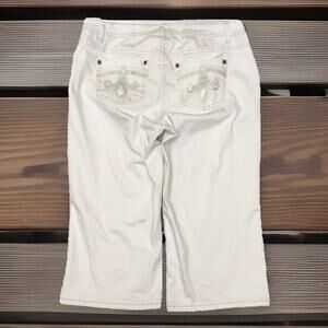 AVE Denim Capri Womens 20W White Embroidered Denim Straight Leg Wide leg Cropped